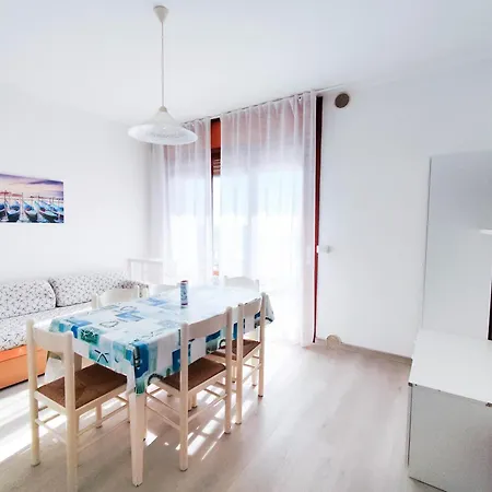 Diplomatic Superior Fronte Mare Appartement *