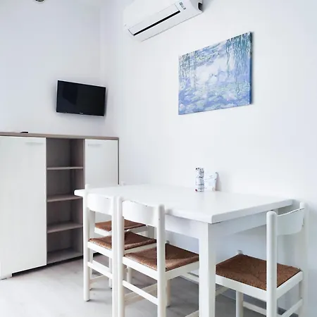 Diplomatic Superior Fronte Mare Appartement