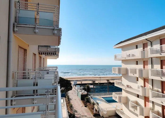 Apartment Diplomatic Superior Fronte Mare *