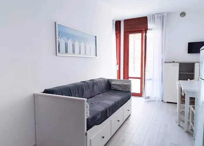 Diplomatic Superior Fronte Mare Apartment